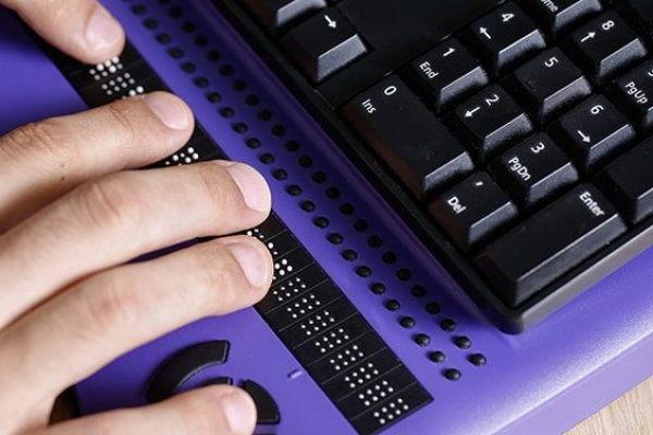 braille-keyboard-thumb-min-608x376